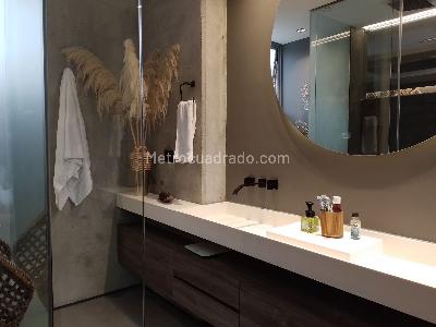 Apartamento de 2 alcobas en arriendo en El Poblado, Medellín, 145 m² · foto 16 de 18