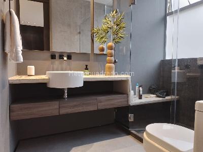 Apartamento de 2 alcobas en arriendo en El Poblado, Medellín, 145 m² · foto 17 de 18