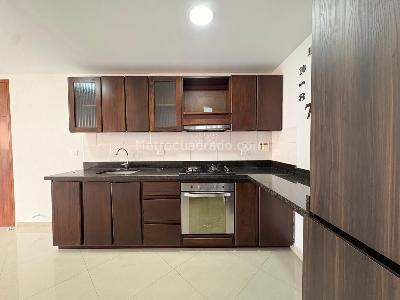 Apartamento de 2 alcobas en arriendo en Sabaneta, Sabaneta, 86 m² · foto 6 de 14