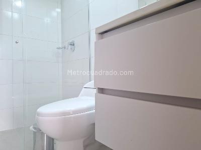 Apartamento en venta en El Poblado, Medellín · foto 17 de 18