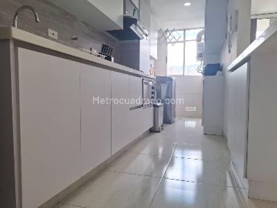 Apartamento en venta en El Poblado, Medellín · foto 9 de 18