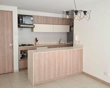 Apartamento de 3 alcobas en venta en Sabaneta, Sabaneta, 87 m² · foto 5 de 12