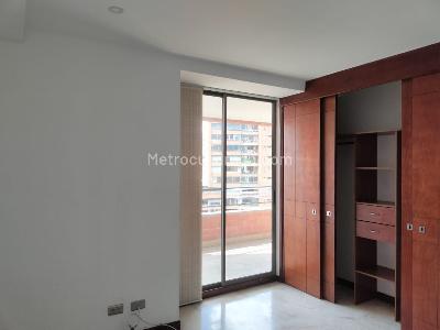 Apartamento en arriendo en El Poblado, Medellín · foto 14 de 17