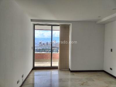 Apartamento en arriendo en El Poblado, Medellín · foto 9 de 17