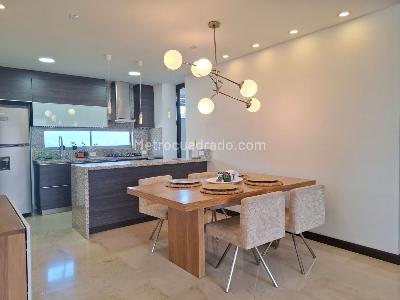 Apartamento de 2 alcobas en arriendo en El Poblado, Medellín, 130 m² · foto 8 de 20