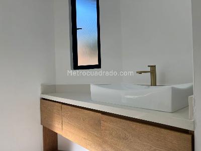 Apartamento en arriendo en El Poblado, Medellín · foto 15 de 16