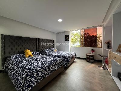 Casa de 4 alcobas en arriendo en El Poblado, Medellín, 280 m² · foto 15 de 20