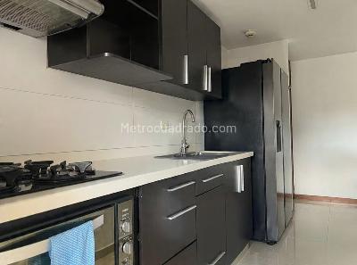 Apartamento de 2 alcobas en arriendo en Envigado, Envigado, 65 m² · foto 4 de 12