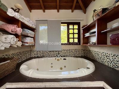 Casa de 4 alcobas en venta en Envigado, Envigado · foto 14 de 20