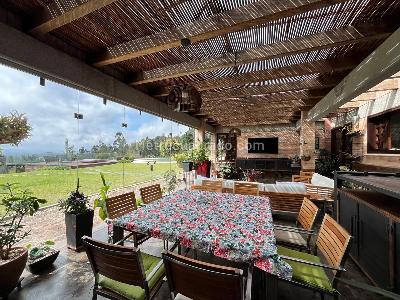 Casa de 4 alcobas en venta en Envigado, Envigado · foto 16 de 20