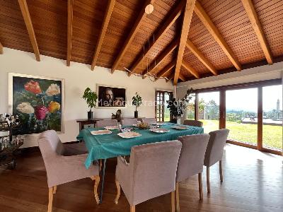 Casa de 4 alcobas en venta en Envigado, Envigado · foto 3 de 20