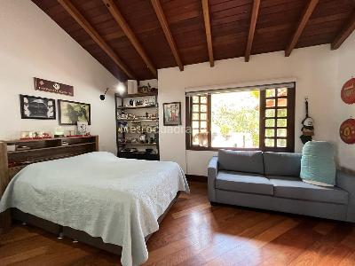 Casa de 4 alcobas en venta en Envigado, Envigado · foto 9 de 20