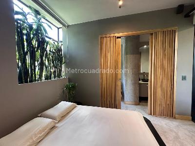 Apartamento de 1 alcoba en venta en El Poblado, Medellín, 92 m² · foto 13 de 20