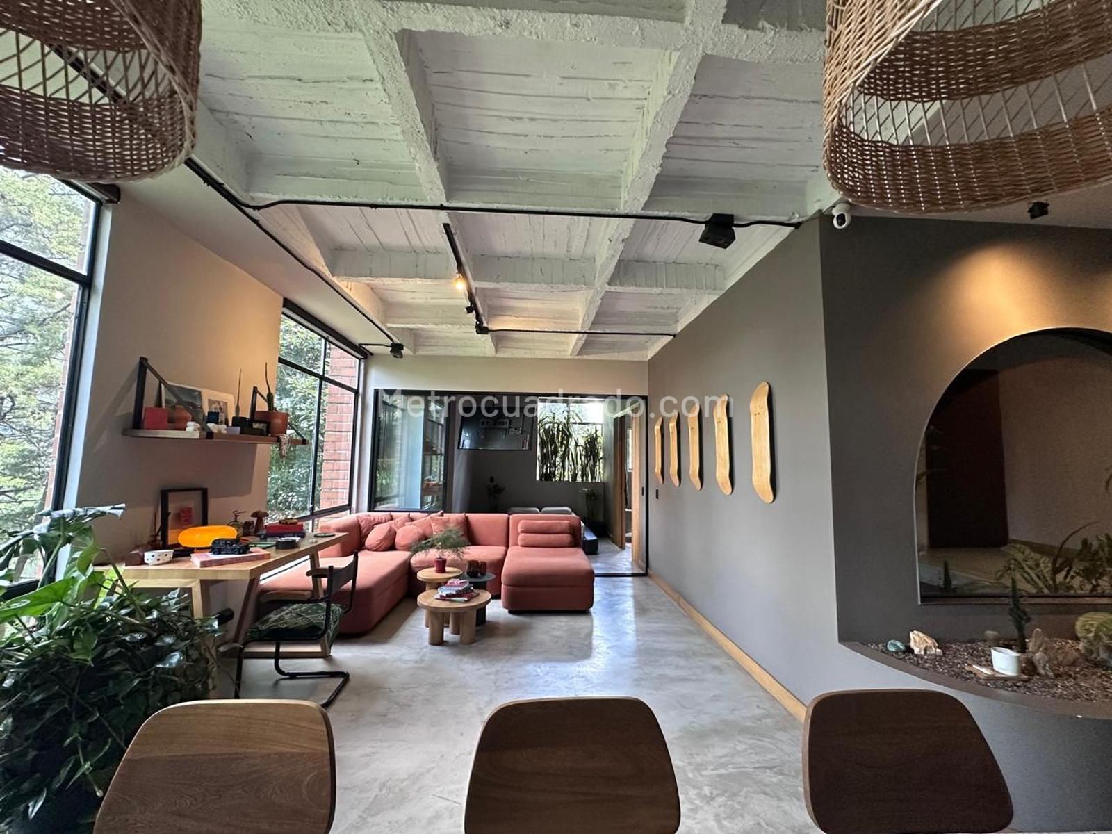 Apartamento de 1 habitación en venta en El Poblado, Medellín — imagen 1 de 20