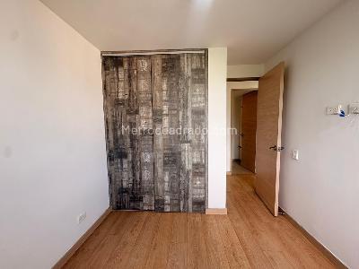 Apartamento de 2 alcobas en venta en Sabaneta, Sabaneta, 74 m² · foto 11 de 14