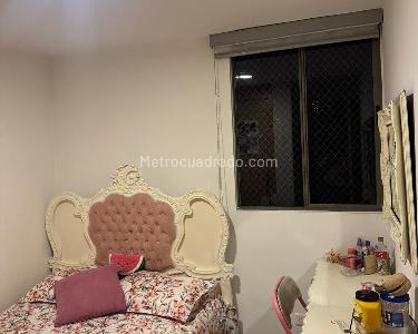 Apartamento de 3 alcobas en venta en Sabaneta, Sabaneta, 75 m² · foto 6 de 10