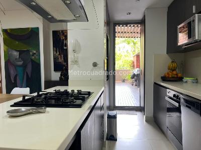 Apartamento de 2 alcobas en venta en Envigado, Envigado, 80 m² · foto 6 de 17