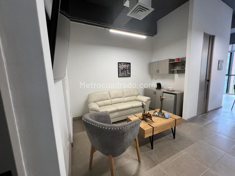 Oficina en Arriendo, EL POBLADO, Medellín - Mehr