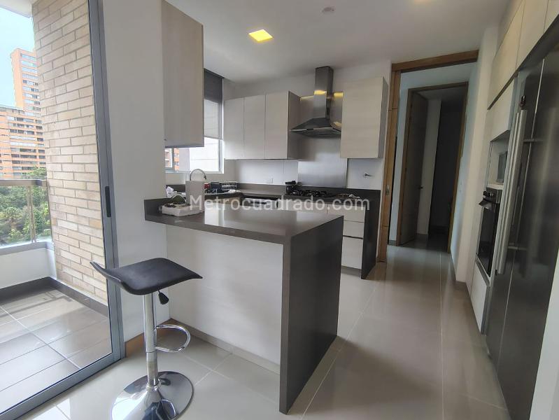 Apartamento en Arriendo, EL POBLADO, Medellín - Widok 6