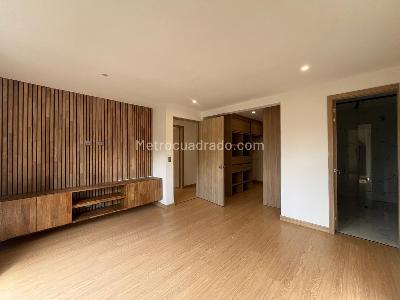 Casa de 5 alcobas en venta en Envigado, Envigado, 1156 m² · foto 11 de 20