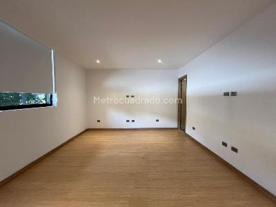 Casa de 5 alcobas en venta en Envigado, Envigado, 1156 m² · foto 7 de 20