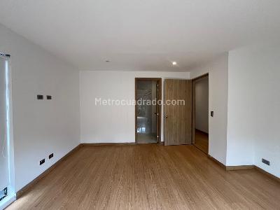 Casa de 5 alcobas en venta en Envigado, Envigado, 1156 m² · foto 9 de 20