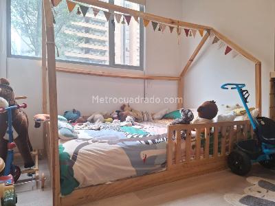 Apartamento de 3 alcobas en venta en El Poblado, Medellín, 93 m² · foto 12 de 14