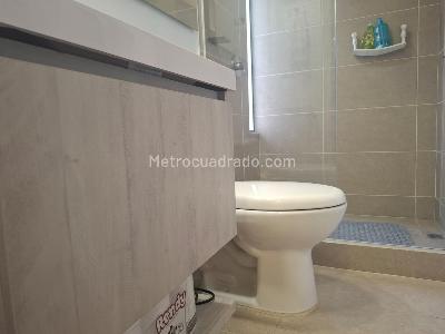 Apartamento de 3 alcobas en venta en El Poblado, Medellín, 93 m² · foto 14 de 14