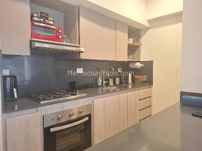 Apartamento de 3 alcobas en venta en El Poblado, Medellín, 93 m² · foto 5 de 14