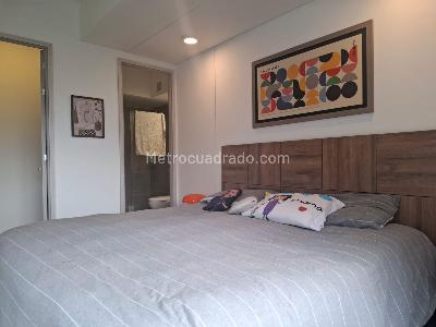 Apartamento de 3 alcobas en venta en El Poblado, Medellín, 93 m² · foto 8 de 14