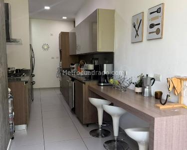 Apartamento de 3 alcobas en venta en El Poblado, Medellín, 532 m² · foto 5 de 19