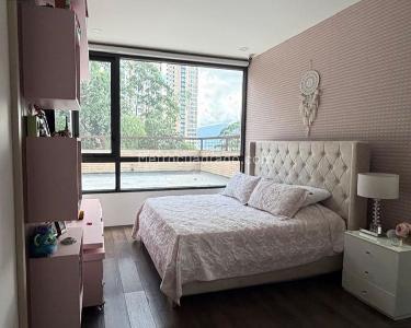 Apartamento de 3 alcobas en venta en El Poblado, Medellín, 532 m² · foto 9 de 19