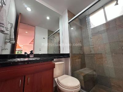 Apartamento de 4 alcobas en arriendo en El Poblado, Medellín, 180 m² · foto 15 de 20