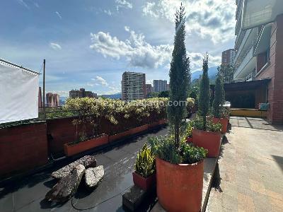 Apartamento de 4 alcobas en arriendo en El Poblado, Medellín, 180 m² · foto 18 de 20