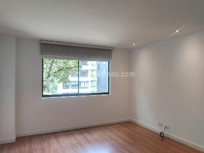 Apartamento de 3 alcobas en venta en El Poblado, Medellín, 192 m² · foto 11 de 19