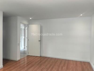 Apartamento de 3 alcobas en venta en El Poblado, Medellín, 192 m² · foto 12 de 19