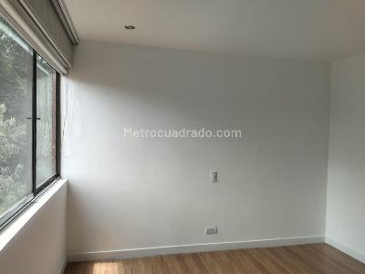 Apartamento de 3 alcobas en venta en El Poblado, Medellín, 192 m² · foto 15 de 19