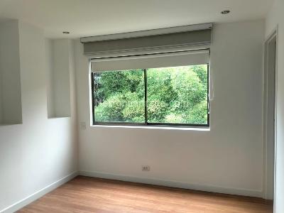 Apartamento de 3 alcobas en venta en El Poblado, Medellín, 192 m² · foto 16 de 19
