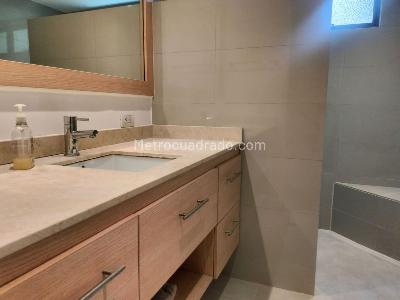 Apartamento de 3 alcobas en venta en El Poblado, Medellín, 192 m² · foto 19 de 19