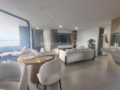 Apartamento de 3 alcobas en venta en Medellín, 105 m² · foto 3 de 18