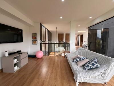 Casa de 3 alcobas en venta en Envigado, Envigado, 1414 m² · foto 10 de 18