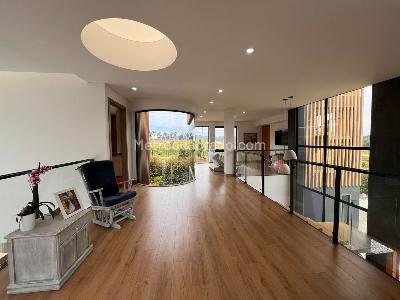 Casa de 3 alcobas en venta en Envigado, Envigado, 1414 m² · foto 12 de 18