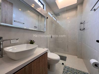 Casa de 3 alcobas en venta en Envigado, Envigado, 1414 m² · foto 16 de 18