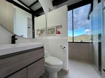 Casa de 3 alcobas en venta en Envigado, Envigado, 1577 m² · foto 17 de 20