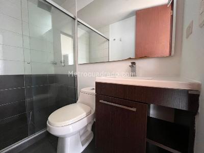 Apartamento de 3 alcobas en venta en El Poblado, Medellín, 92 m² · foto 14 de 14