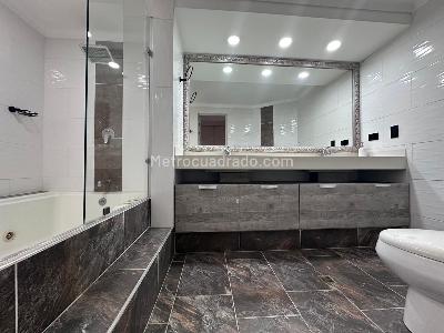 Casa en arriendo en El Poblado, Medellín · foto 17 de 20