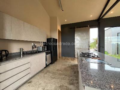 Casa en arriendo en Envigado, Envigado · foto 10 de 18