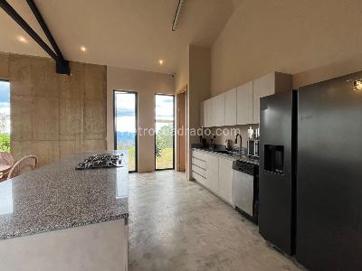 Casa en arriendo en Envigado, Envigado · foto 9 de 18