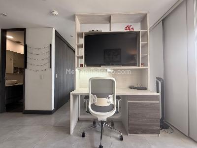 Apartamento de 1 alcoba en arriendo en El Poblado, Medellín, 47 m² · foto 2 de 11
