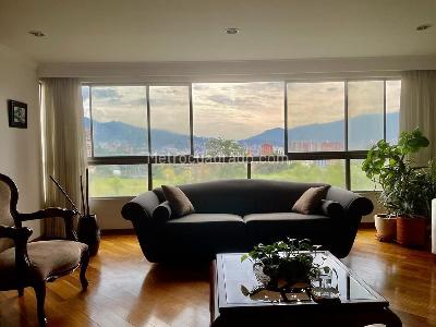 Apartamento de 4 alcobas en venta en El Poblado, Medellín, 240 m² · foto 4 de 18